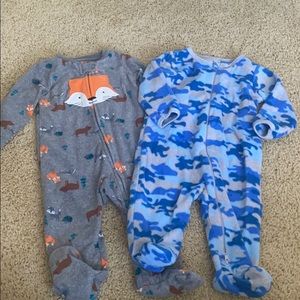 Set of 2 boys fleece PJs